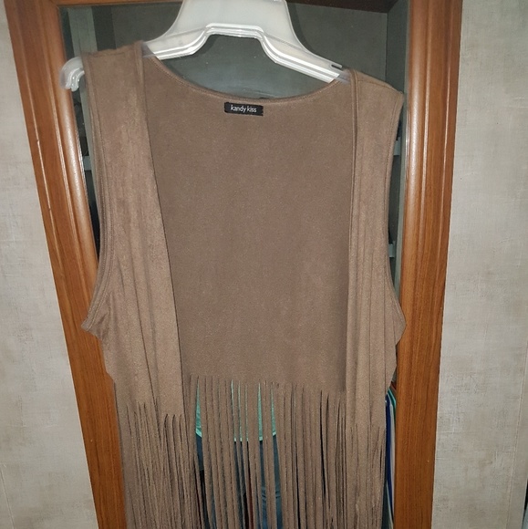 kandykiss Jackets & Blazers - NWOT Never worn Cute tan fringe bottom vest
